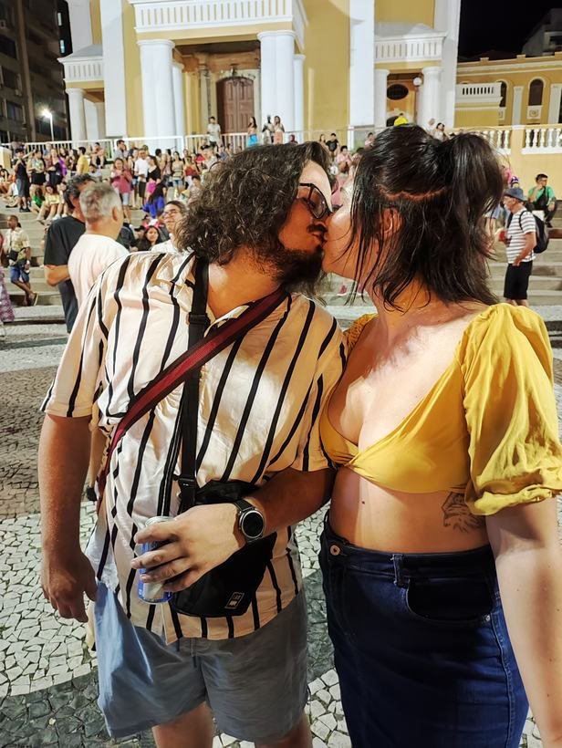 Beijo no carnaval